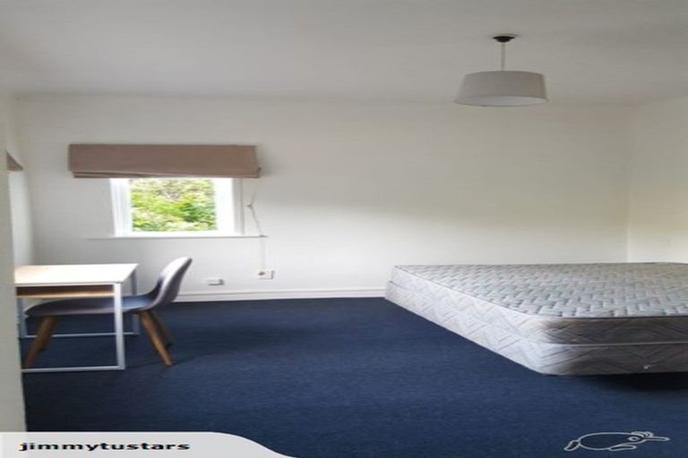 Photo of property in 34 Moana Road, Kelburn, Wellington, 6012