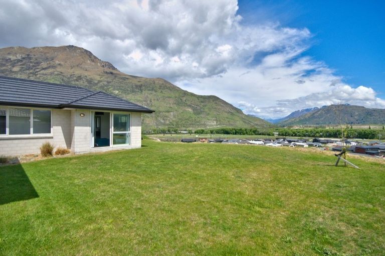 Photo of property in 11 Marston Road, Lower Shotover, Queenstown, 9304