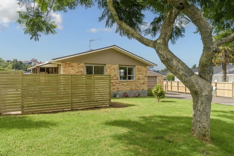 Photo of property in 104 Hinewa Road, Otumoetai, Tauranga, 3110