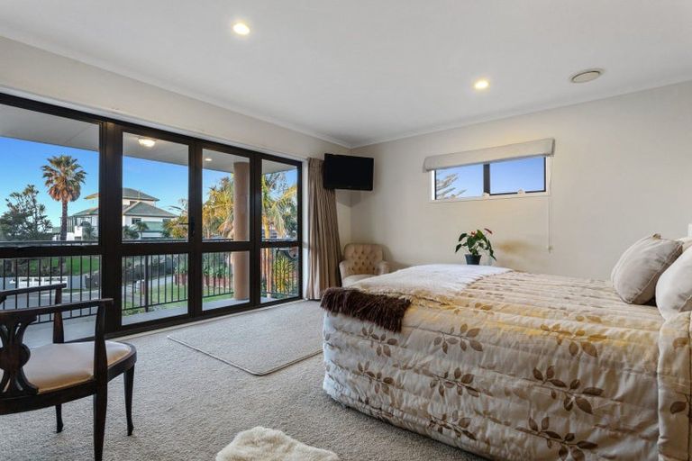 Photo of property in 14 Commodores Close, Coastlands, Whakatane, 3120