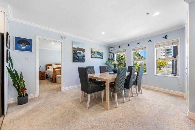 Photo of property in 1c Queen Street, New Plymouth, 4310