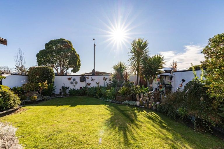 Photo of property in 236 Kennedy Road, Onekawa, Napier, 4110