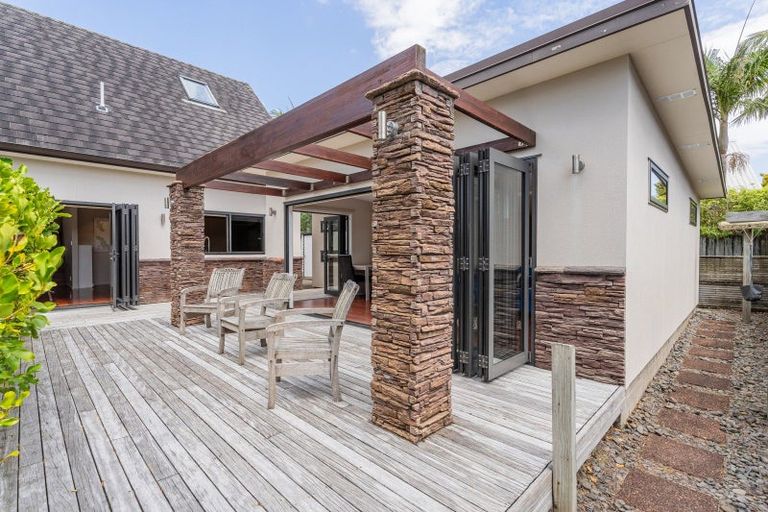 Photo of property in 230 Waimaire Avenue, Matarangi, Whitianga, 3592