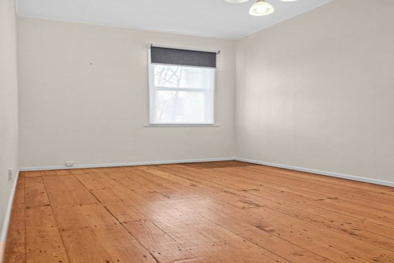 Photo of property in 39 Thompson Street, Mount Cook, Wellington, 6011