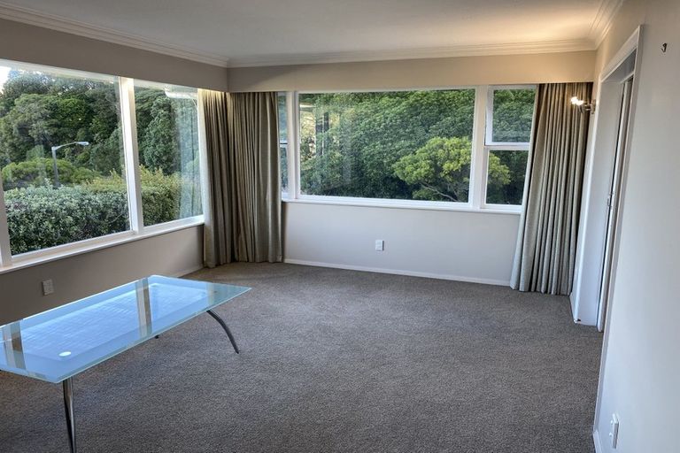 Photo of property in 62 Dowse Drive, Maungaraki, Lower Hutt, 5010