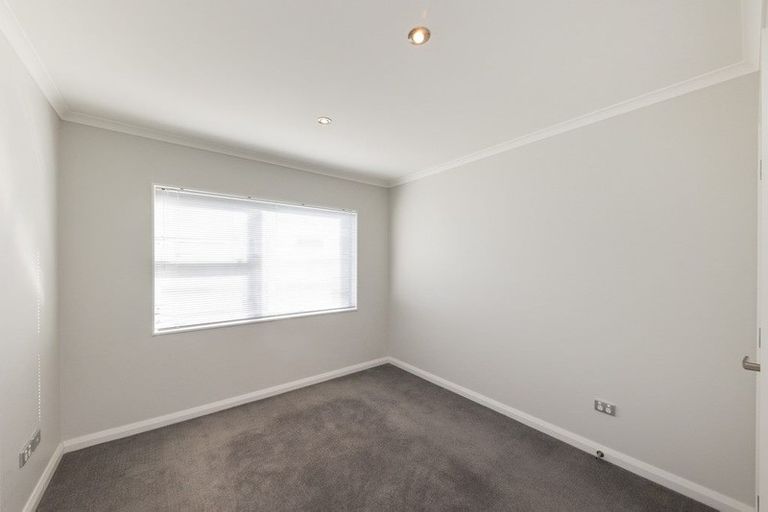 Photo of property in 28a South Street, West End, Palmerston North, 4410