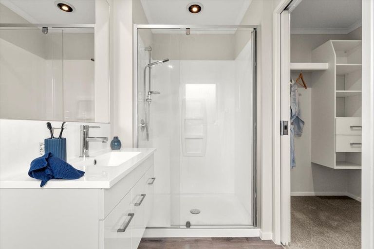 Photo of property in 225 Te Okuroa Drive, Papamoa, 3118