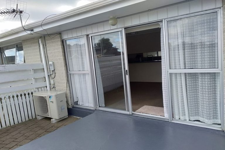 Photo of property in 2/637 High Street, Boulcott, Lower Hutt, 5010