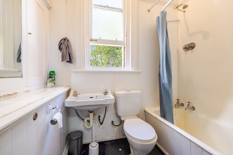 Photo of property in 473 Great King Street, North Dunedin, Dunedin, 9016