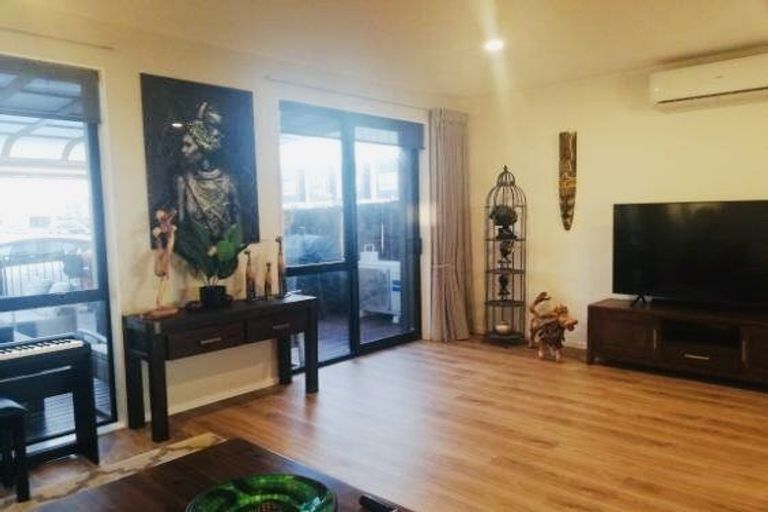 Photo of property in 85 Te Aparangi Road, Papakura, 2110
