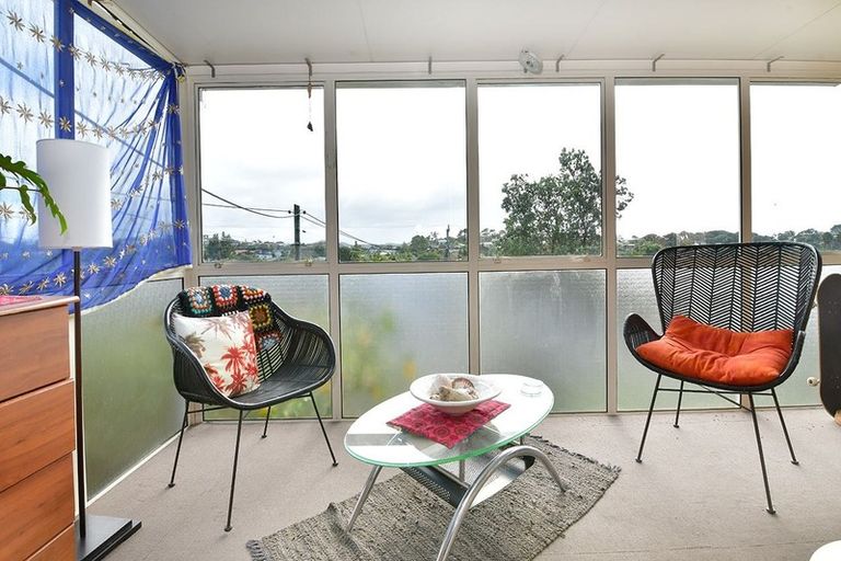 Photo of property in 50a Bay Street, Red Beach, 0932