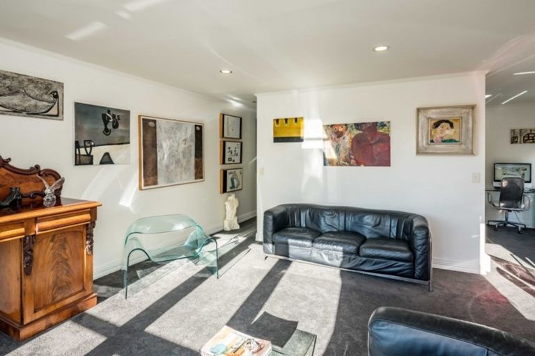 Photo of property in 4/14c Glenmore Street, Thorndon, Wellington, 6011