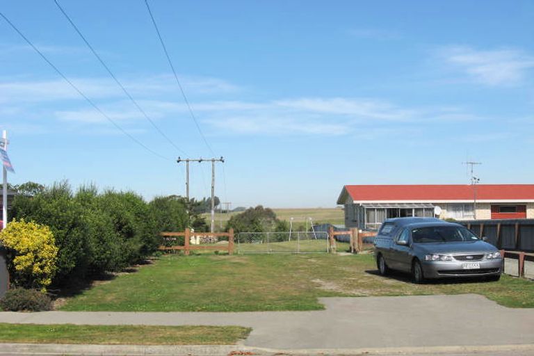 Photo of property in 2/56 Pukatea Street, Gleniti, Timaru, 7910