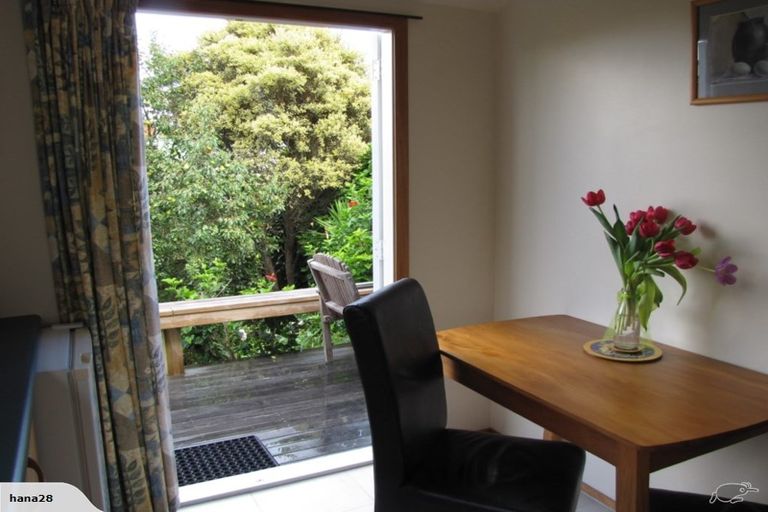 Photo of property in 3a Cambridge Terrace, Devonport, Auckland, 0624