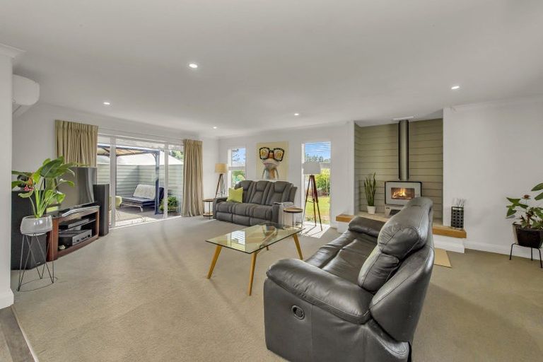 Photo of property in 17 Friars Lane, Leeston, 7632