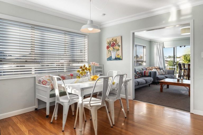 Photo of property in 26 Riverton Road, Mount Maunganui, 3116