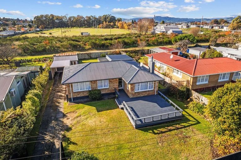 Photo of property in 13 Logan Street, Fairy Springs, Rotorua, 3015