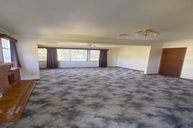 Photo of property in 2 Waimahia Avenue, Weymouth, Auckland, 2103