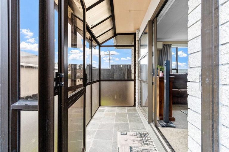 Photo of property in 23a Stoke Street, Westown, New Plymouth, 4310