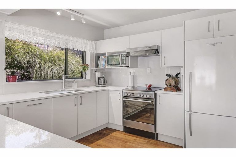 Photo of property in 4 Morven Terrace, Huntsbury, Christchurch, 8022