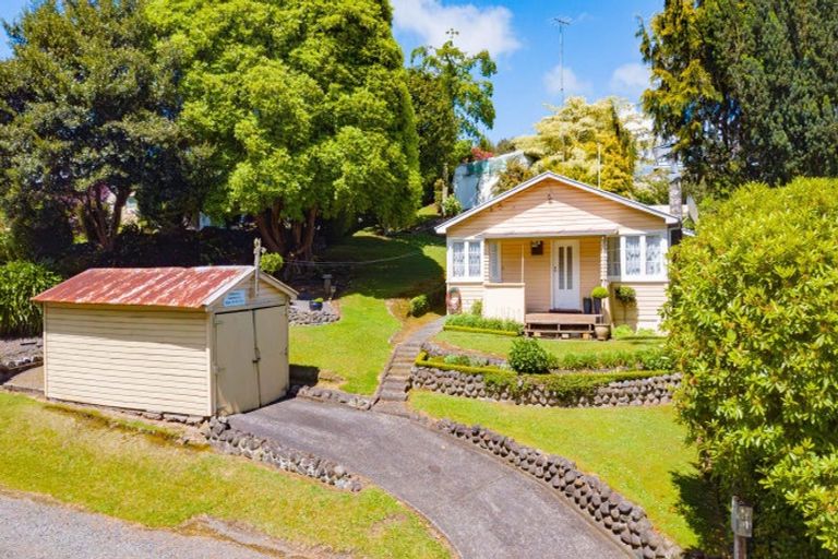 Photo of property in 136 Golf Road, Taumarunui, 3920