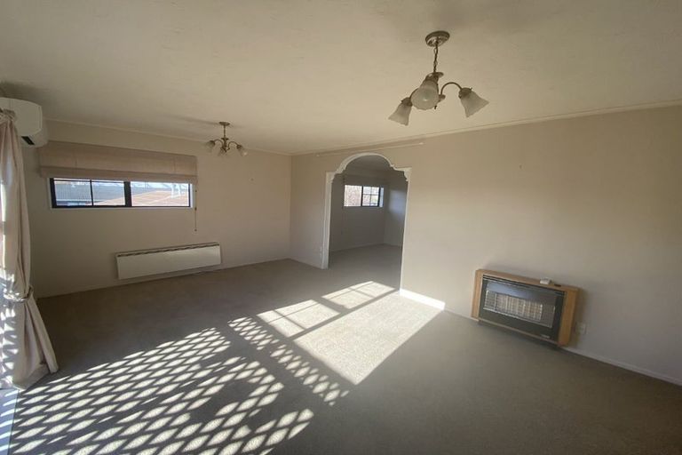 Photo of property in 85b Oxford Street, Tawa, Wellington, 5028