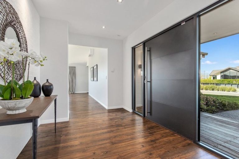 Photo of property in 2 Roy Hilton Drive, Flagstaff, Hamilton, 3210