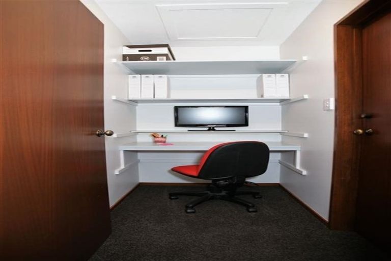 Photo of property in 5 Deepdale Street, Burnside, Christchurch, 8053