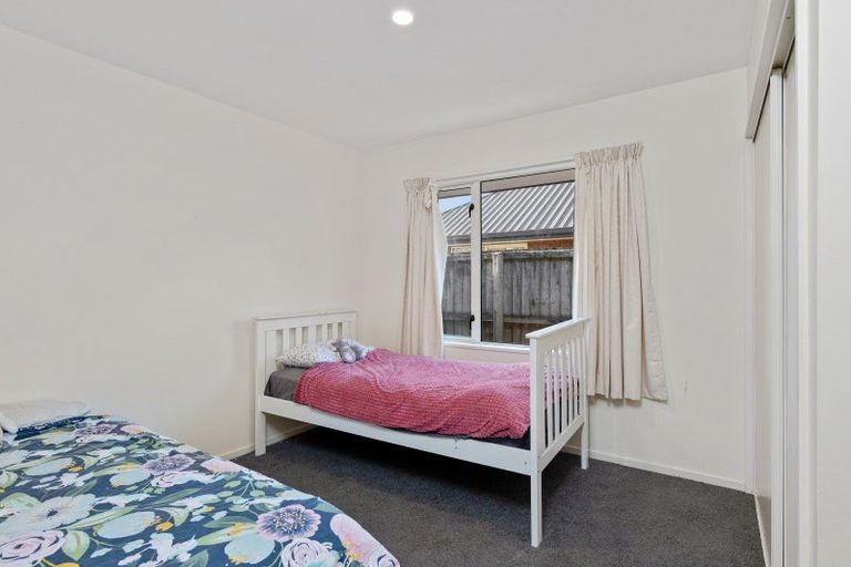 Photo of property in 1 Oakden Drive, Darfield, 7510