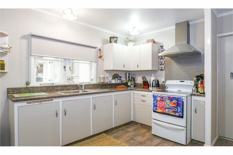 Photo of property in 27 Konene Street, Utuhina, Rotorua, 3015