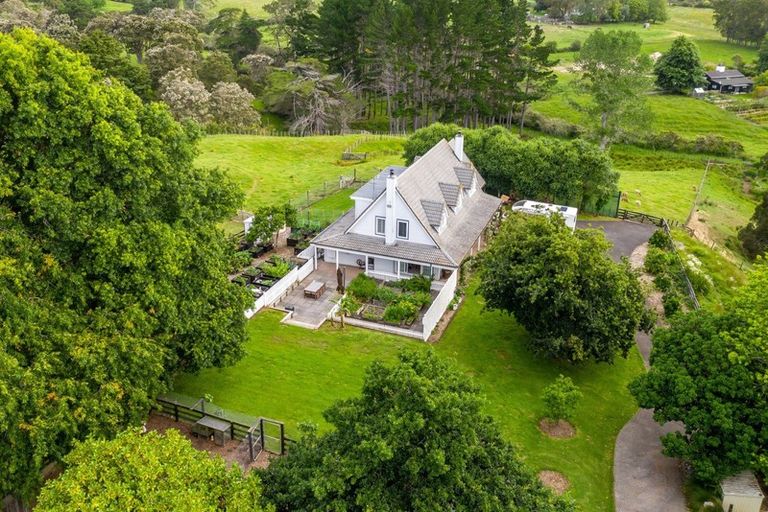 Photo of property in 9 Otau Mountain Road, Clevedon, Papakura, 2585