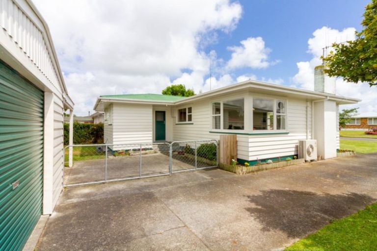 Photo of property in 20 Henare Street, West End, Palmerston North, 4412