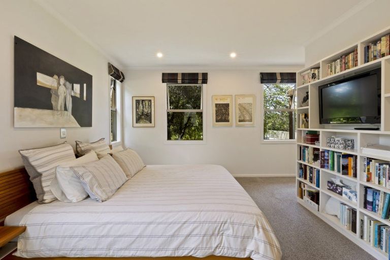 Photo of property in 45 Domain Road, Bannockburn, Cromwell, 9384