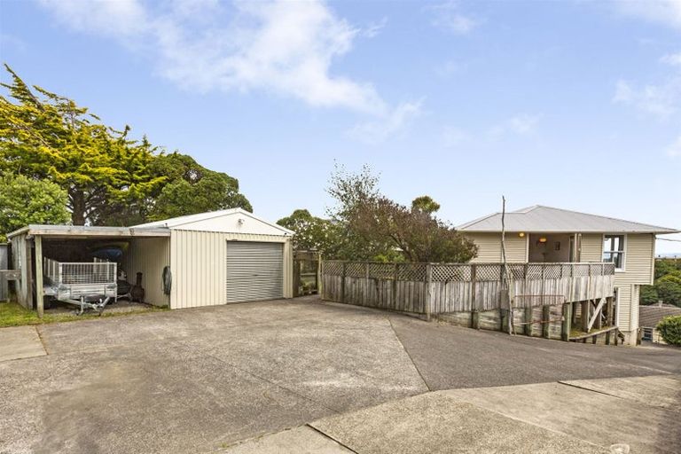 Photo of property in 42 Downes Street, Titahi Bay, Porirua, 5022