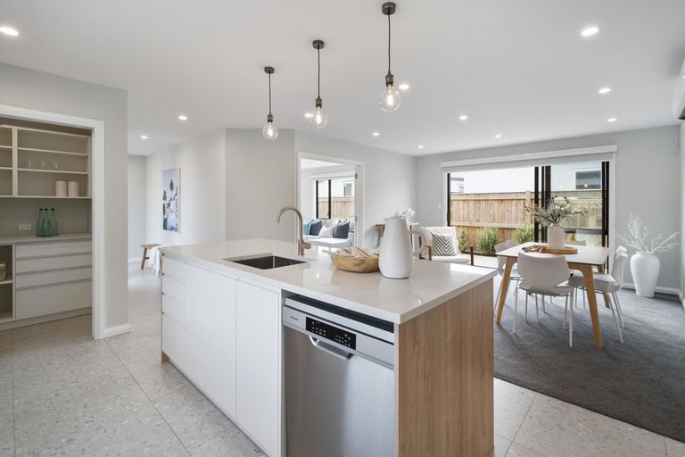 Photo of property in 17c Brightwater Terrace, Terrace End, Palmerston North, 4410