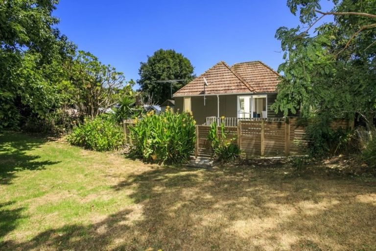 Photo of property in 110a Lake Road, Belmont, Auckland, 0622