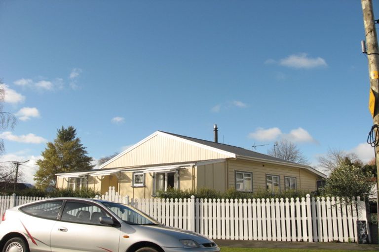 Photo of property in 42 Caledonian Road, St Albans, Christchurch, 8014