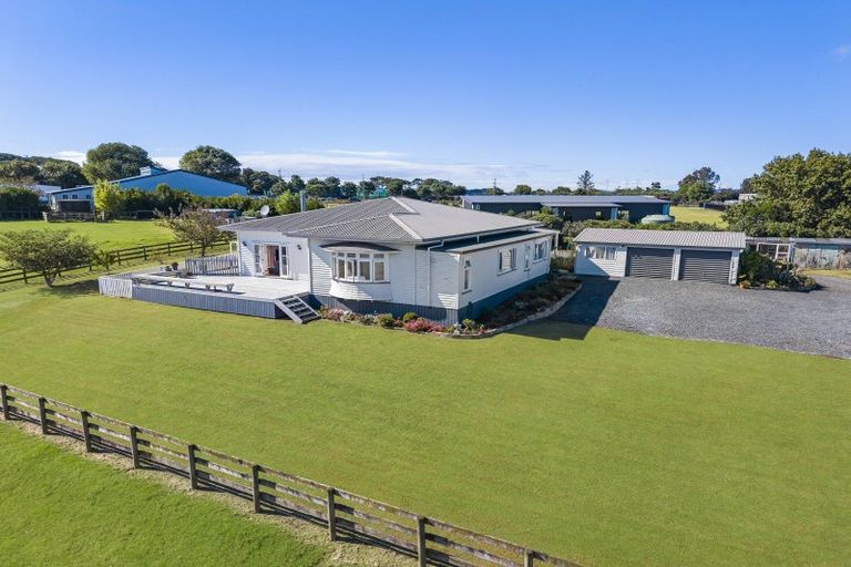 Photo of property in 447 Glenbrook Waiuku Road, Glenbrook, Waiuku, 2681