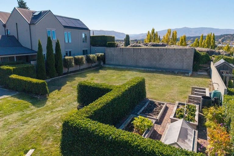 Photo of property in 13c Hart Place, Bridge Hill, Alexandra, 9320