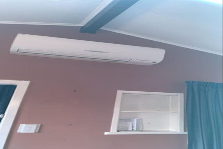 Photo of property in 18 Milne Street, Marton, 4710