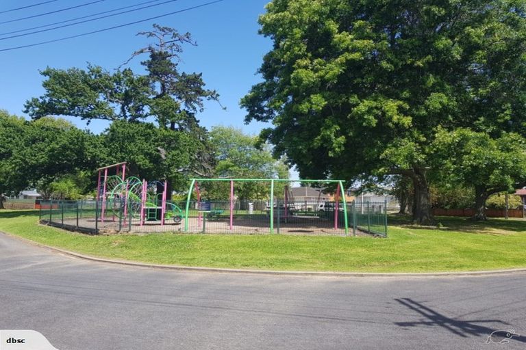 Photo of property in 31a Pandora Place, Pakuranga, Auckland, 2010