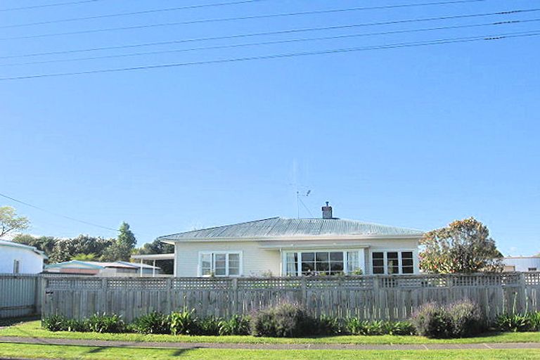 Photo of property in 75 Williams Street, Cambridge, 3434