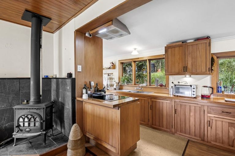 Photo of property in 126 Doctors Point Road, Waitati, 9085