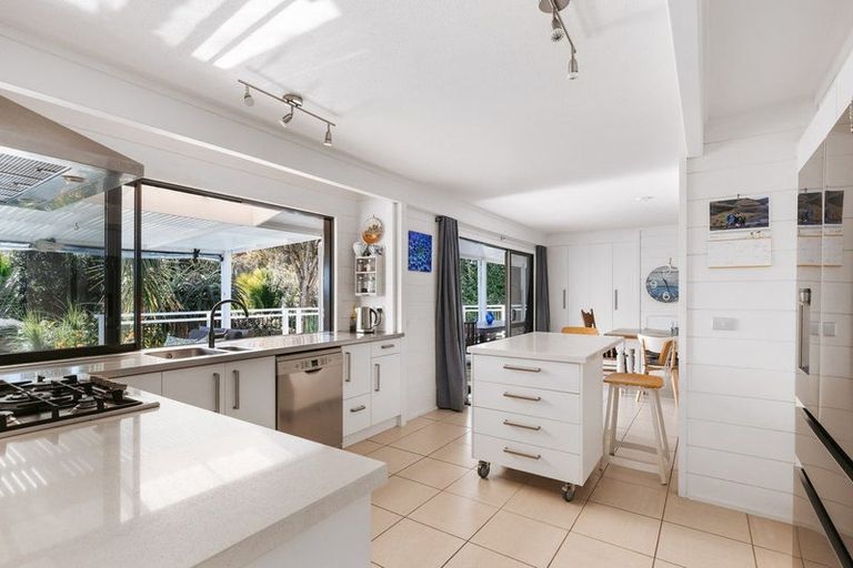 Photo of property in 240d Omokoroa Road, Omokoroa, Tauranga, 3114