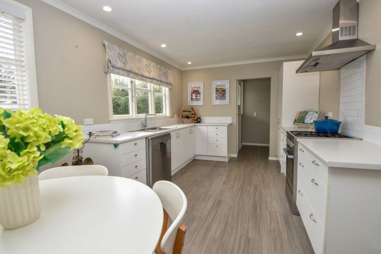 Photo of property in 69 Nelson Crescent, Carterton, 5713