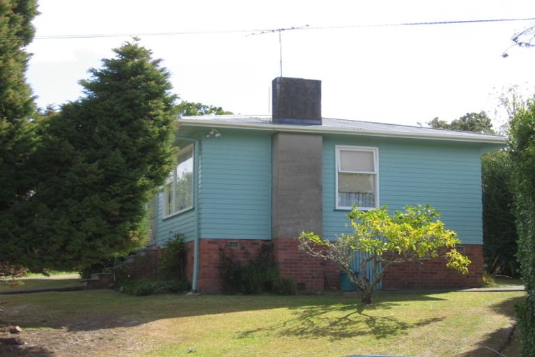 Photo of property in 56 Fairclough Road, Beach Haven, Auckland, 0626