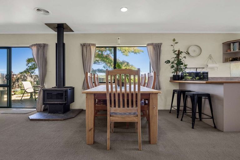 Photo of property in 14 Bronte Place, Owhata, Rotorua, 3010