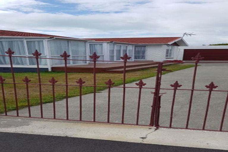 Photo of property in 12 Pandora Street, North New Brighton, Christchurch, 8083