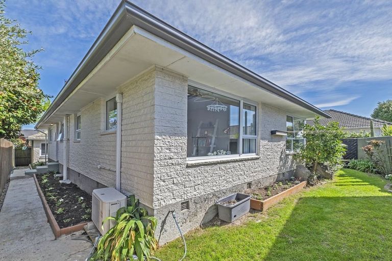 Photo of property in 1/26 Staveley Street, Avonhead, Christchurch, 8042