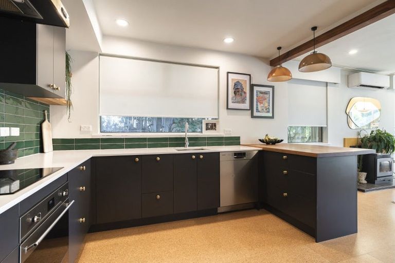 Photo of property in 10 Hartford Street, Burnside, Christchurch, 8053